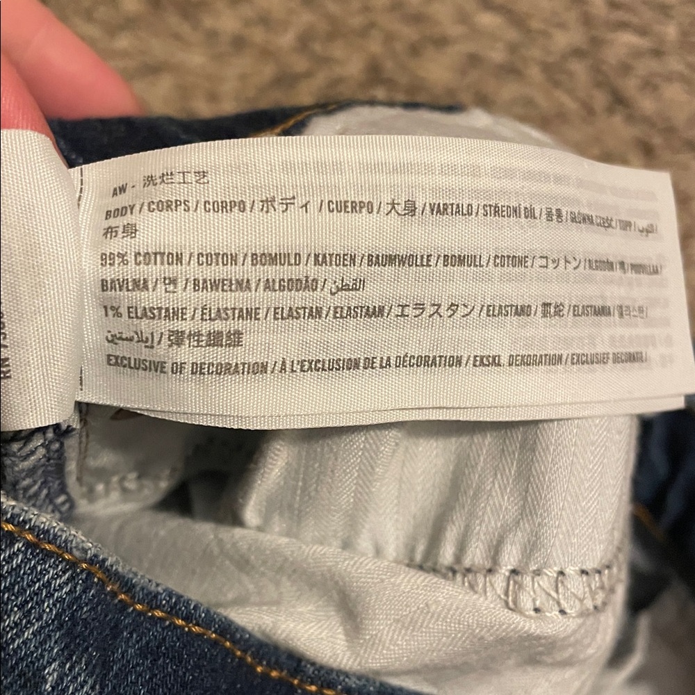 Abercrombie & Fitch The 90s Straight Ultra High Rise Jeans -Size 28/ 6 XL - Picture 3 of 5
